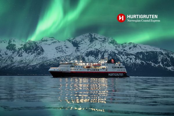 2 for 1 Northern Lights Cruise
