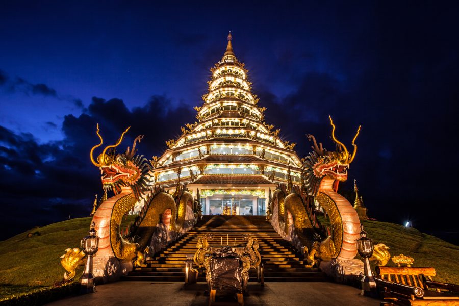 1920-view-of-wat-huay-pla-kang-an-iconic-chinese-pagoda-temple-in-chiang-rai-province-of-thailand