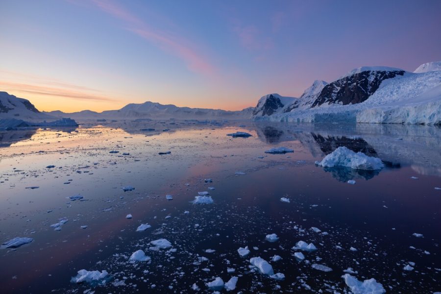 Antarctica_Andvord_Bay_HGR_167122_1080_Photo_Espen_Mills