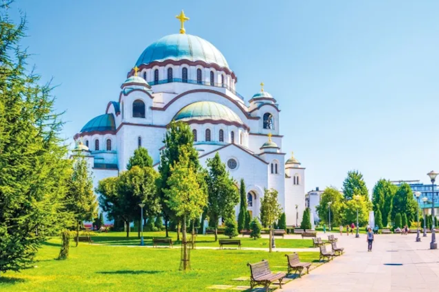 Blue Danube to the Black Sea serbie-danube-belgrade-saint-sava-trabantos-shutterstock copy