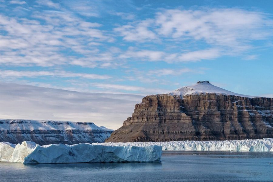 Canada_Devon_Island_HGR_148884_1080_Photo_John_Chardine