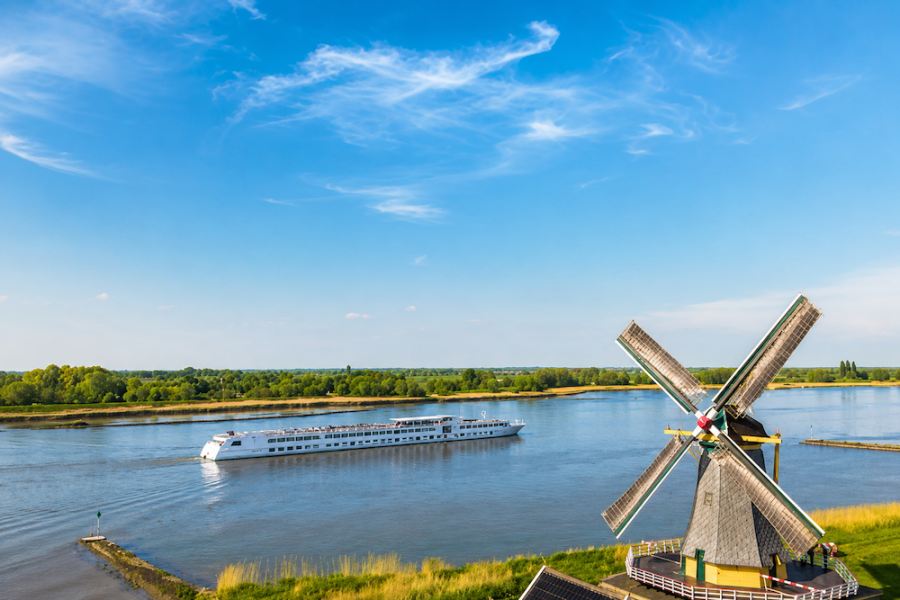 Croisi River Cruise in Front of Windmill
