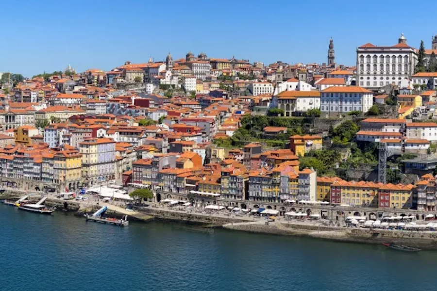 Douro with Lisbon - porto-douro1-alexandre-sattler-alexandre-sattler copy