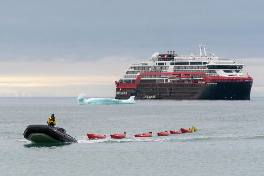 Dundas_Harbour_Canada_HGR_142573_1080_Photo_Karsten_Bidstrup