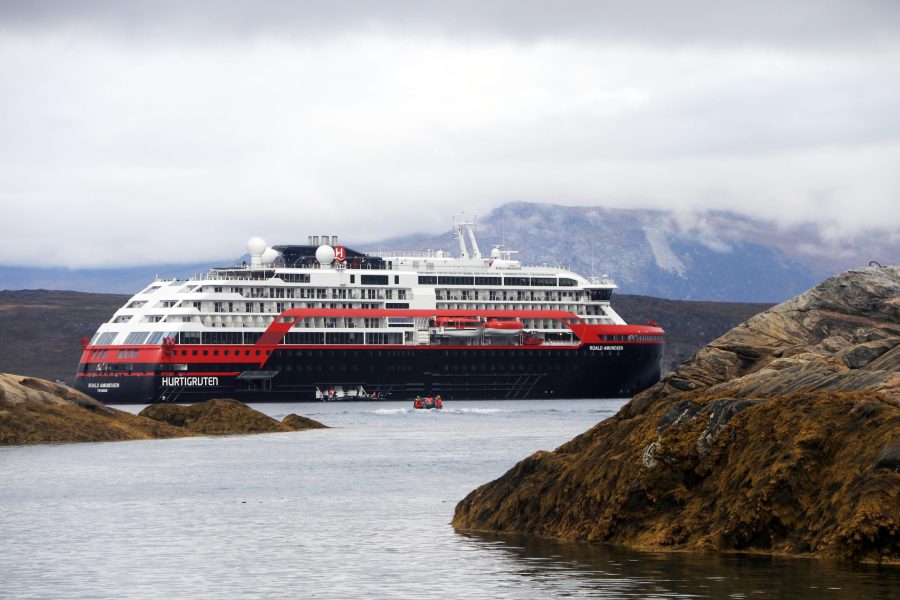 Greenland_Nuuk_fjord_HGR_165071_Photo_Arnau_Ferrer