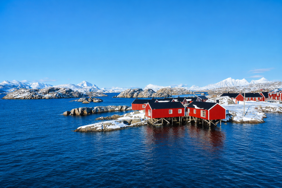 Hurtigruten Savour the Lights - Red Hut