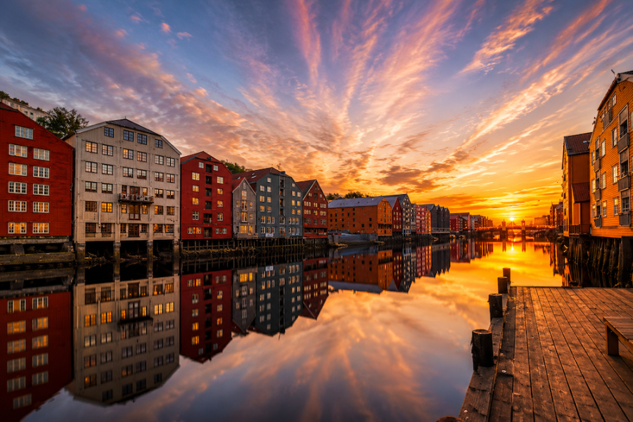 Hurtigruten - Trondheim River