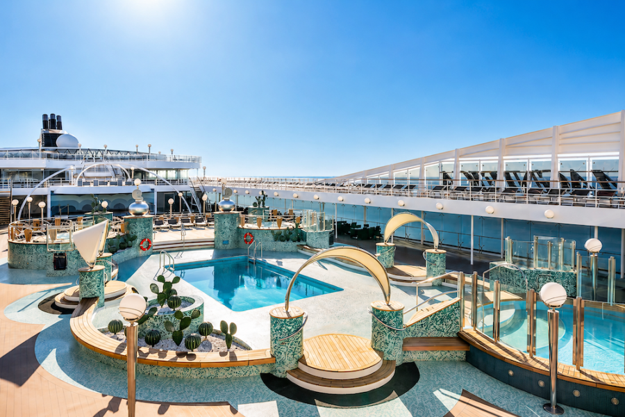 MSC Magnifica - Pools