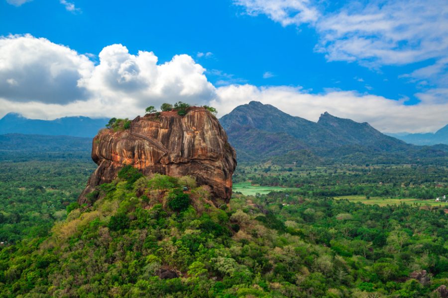 black friday travel deals. small group sri lanka tour.